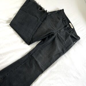 Hidden Cropped Flare jeans
